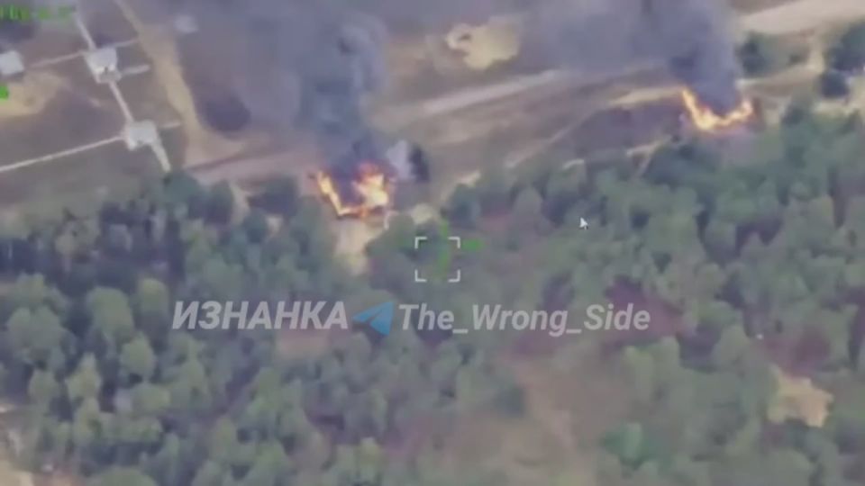                   (: 51.274917, 30.796988).        115 