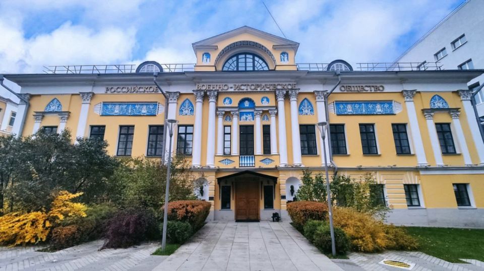  :              (XVII .)    (XVIII .),      (XIX .)