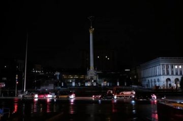 Киев в панике: загадочные вспышки в небе отключили свет и воду