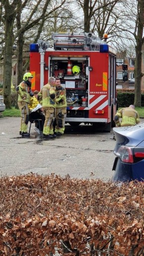 Пять человек пострадали в результате утечки газа и крупного пожара в школе в нидерландском городе Остерхаут, сообщила газета Algemeen Dagblad