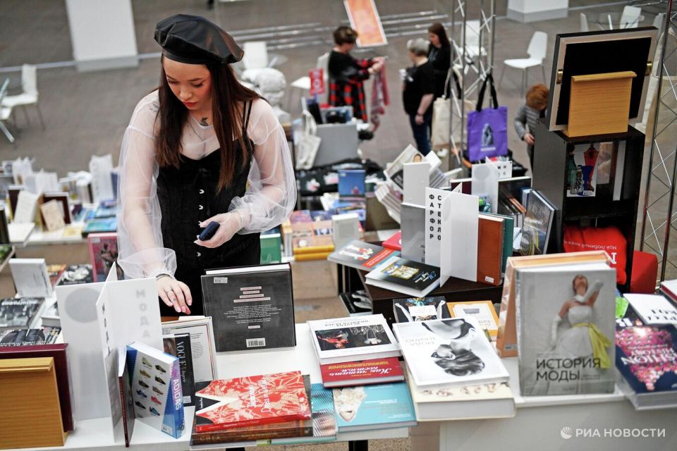 �����, ������� ������ ����������: ��� ������ �� ������� non/fictioN �����