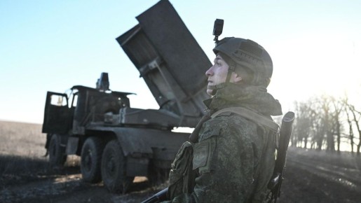 Тяжелый штурм Красного Лимана идет сразу с трех населенных пунктов — Алехин о ситуации в зоне СВО