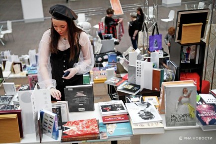 Книги, которые нельзя пропустить: что купить на ярмарке non/fictioN весна