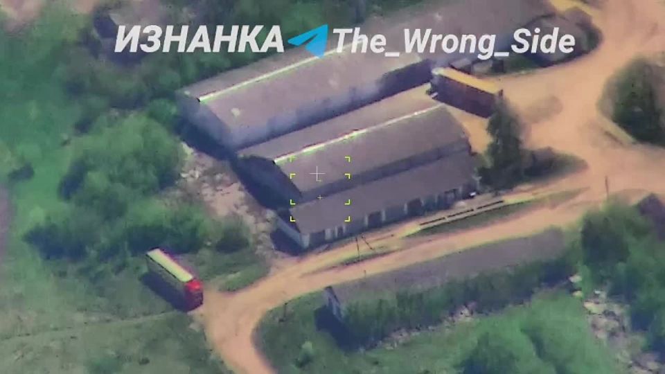 Визит БПЛА "Герань" на склад дронов ВСУ в Черниговской области