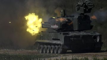 Воздушная тревога в Севастополе и Киеве. Новости СВО