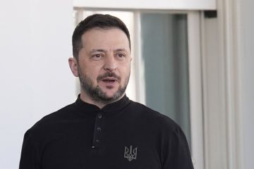 ТАСС: Зеленский обсудил с восемью командирами провокацию в Черниговской области